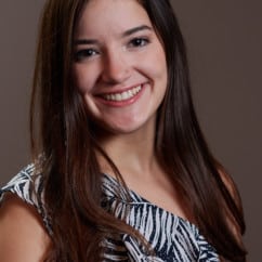 Janine Feitosa was selected as a participant in the 2019 Voces Que Inspiran.