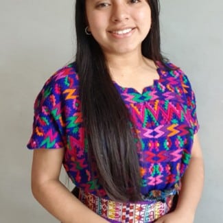 Evelyn Marina Mutzutz Alvarado Headshot