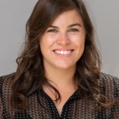 Julia R headshot