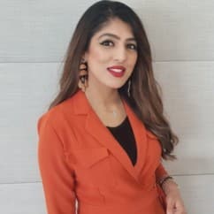 Ash Ahmad_Headshot Arshia Ahmad