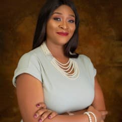 Yetunde_headshot