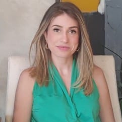 Carolina Cohen Headshot.jpg