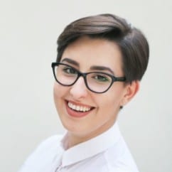 Joanna Sozanska Headshot1.jpg