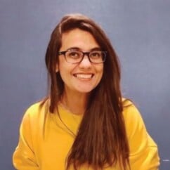 Hira Amjad 01 1.jpeg