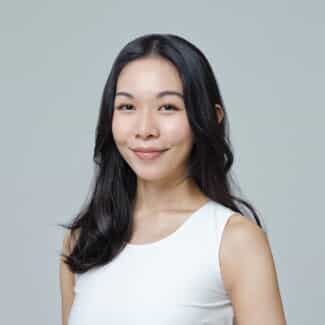 Natalie Au headshot1 1.jpg