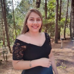 María Francini Mora Chacón_pic (1)