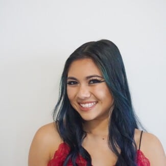 Harmony_Hoogs_Headshot 1.jpg