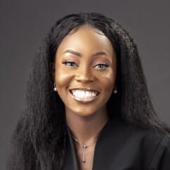 Ifeoluwa AKANMU Headshot.jpg