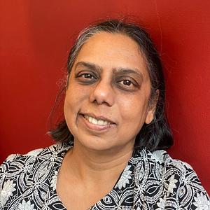 Chez La Frenchies Portrait RG