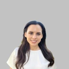 Carol Lopez Headshot