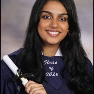 Varsha Karthikeyan_Headshot