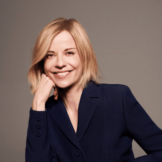 Susie Wolff Headshot (1)