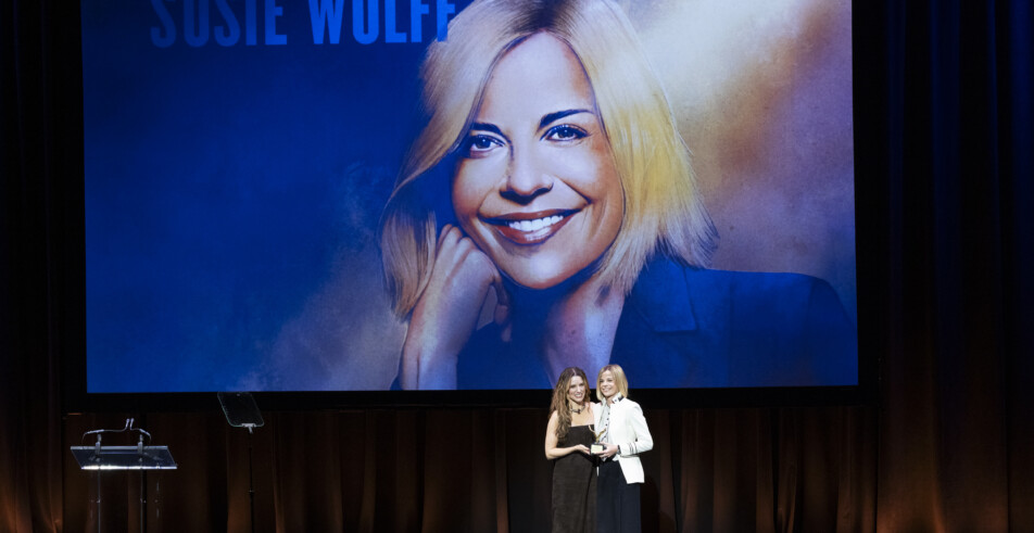 Sophia Bush gives the award to Susie Wolff, 2026 Icon Award honoree.
